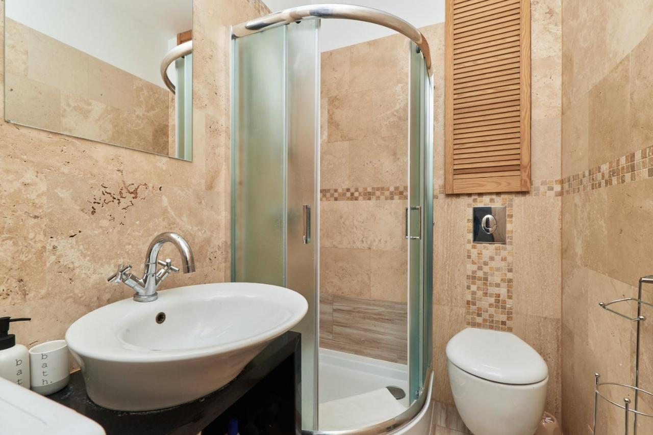Rynek Apartment The Heart Of The City By Noclegi Renters Wrocław Exteriör bild